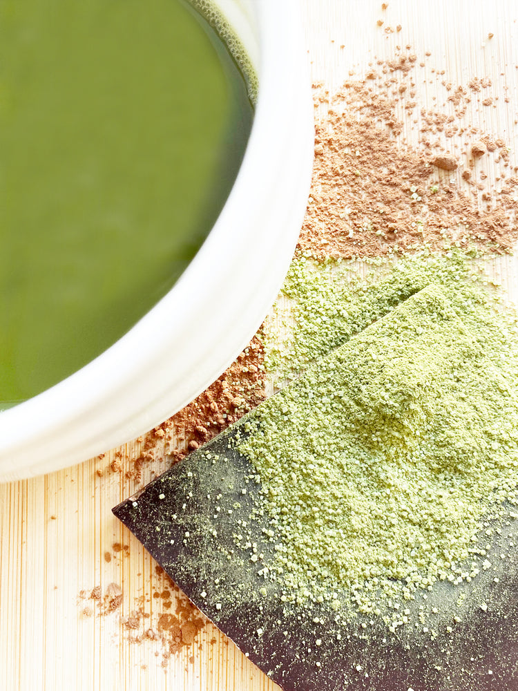 
                  
                    Matcha aromatisé au chocolat | Biologique
                  
                